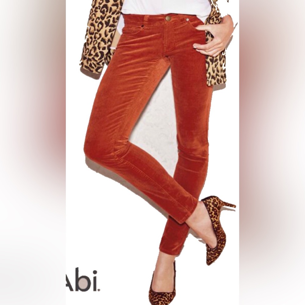 LAST CHANCE will donate to charity July 13
Super Skinny Copper Cords size 6 EUC